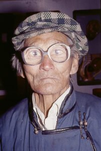 Aphakic glasses1